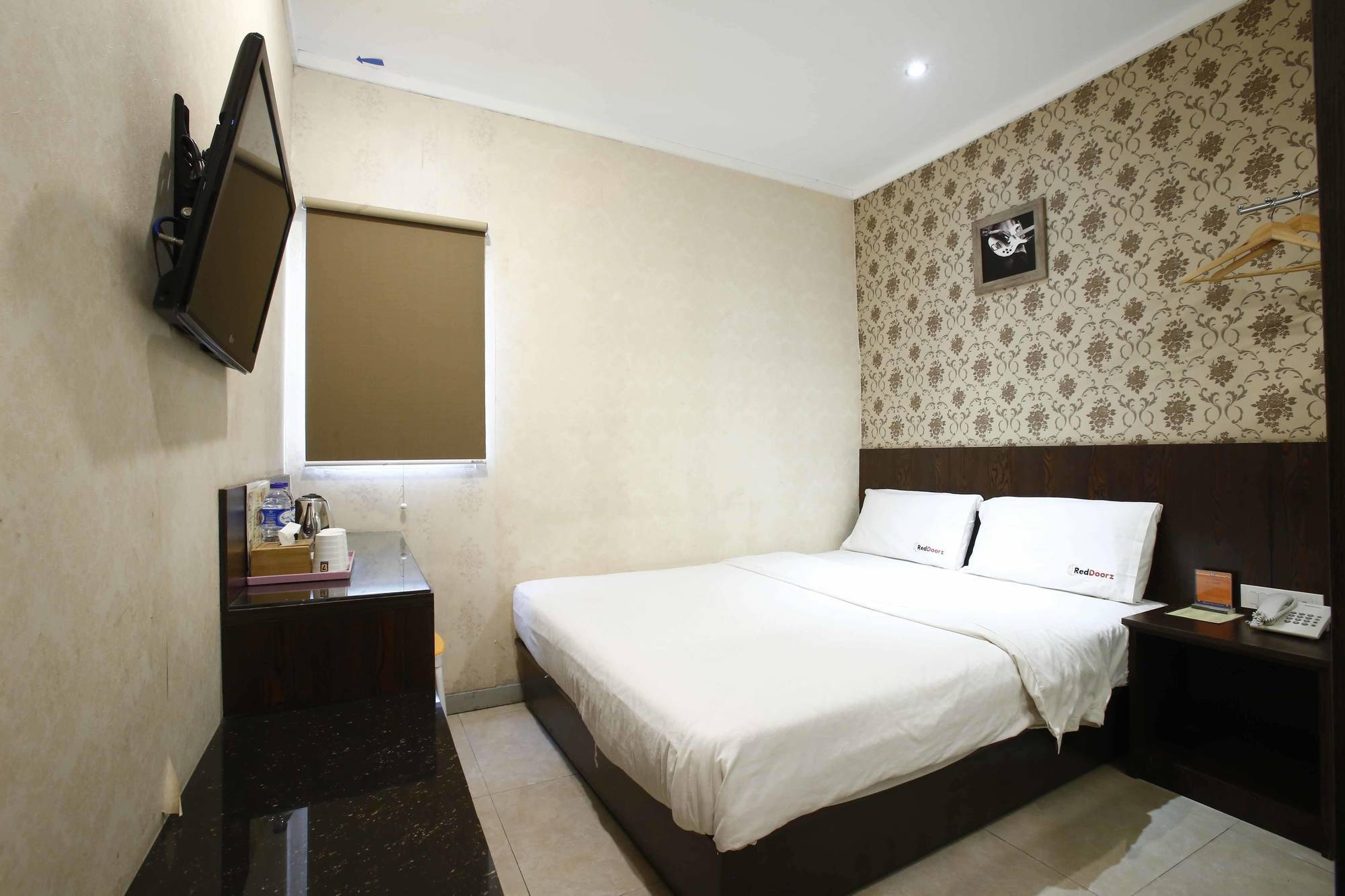 Hotel Reddoorz @ Gajah Mada Jakarta Exteriér fotografie